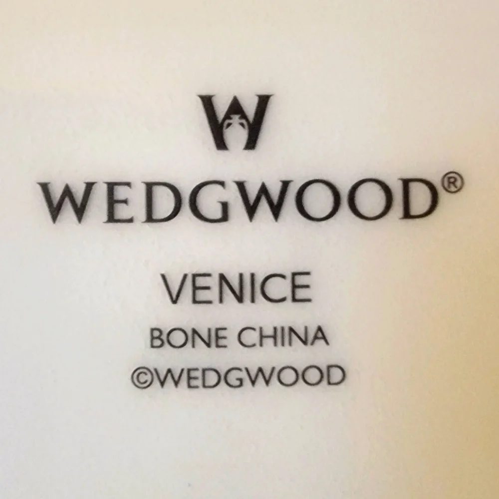 ๐ชบ Wedgewood Venice Covered Trinket Dish - Picture 3 of 6